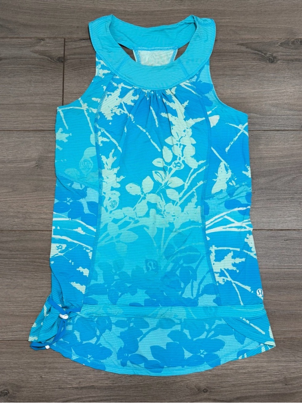 Vintage / Y2K Lululemon Run: Race Tech Tank in the Aruba Sunset Floral print